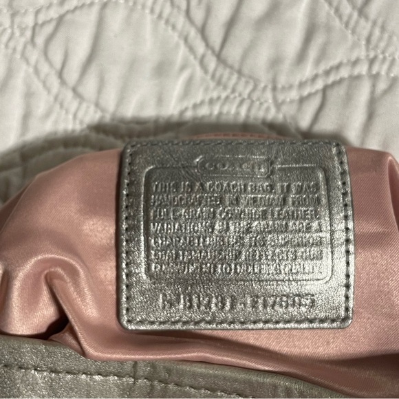 Coach Ashley Signature Hippie Shoulder Bag - Picture 5 of 7